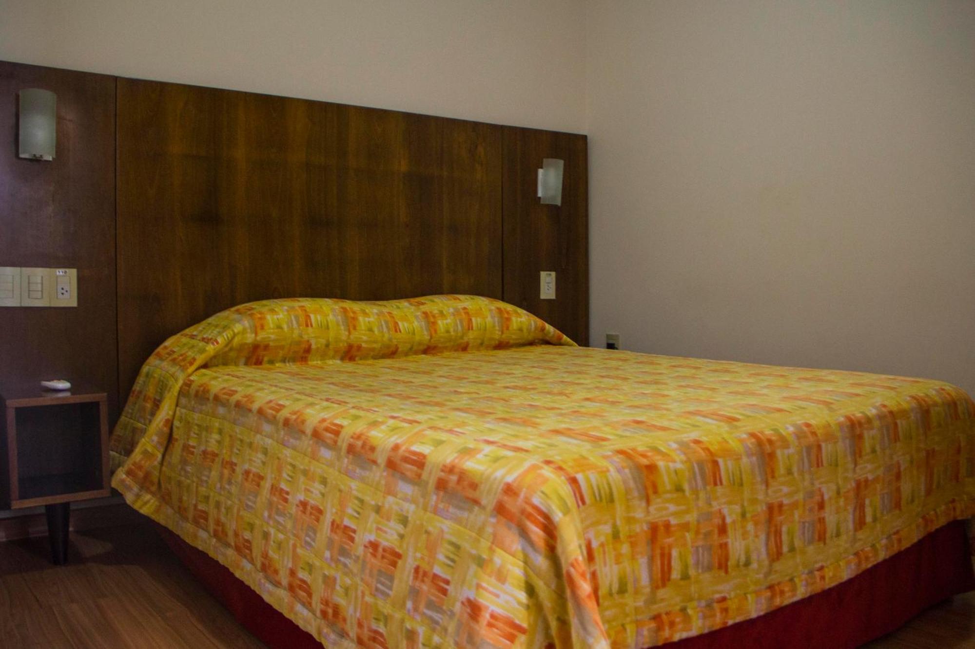 Guara Inn Flat Service Guaratinguetá Стая снимка